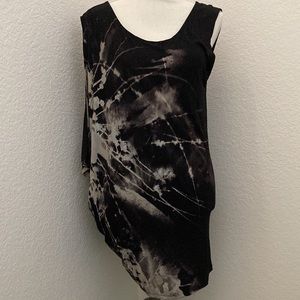 Guess/ Los Angeles Top Size Medium